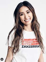 London tipton, la giovane ereditiera della serie tv zack e cody al grand hotel, si ispira realmente a paris hilton, ecco perché. Zjesvm8agcstsm
