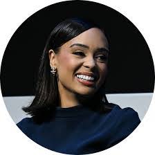 Kristy Scott's Instagram, Twitter & Facebook