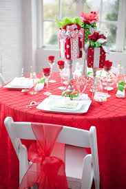 Holiday Table Decor Ideas On Any Budget Holiday Table Decorations Christmas Table Decorations Christmas Centerpieces