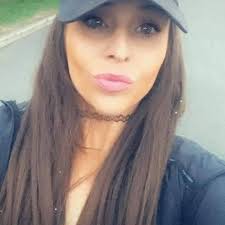 Laura Lasala en personas