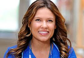 The Glades' Kiele Sanchez: It's the Perfect Time for Jim and Callie to  Start Over
