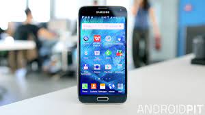 Every year the galaxy s series phones and tablet devices win the best flagship smartphones' crown in their respective category. 11 Things Every Samsung Galaxy S5 Owner Should Try Nextpit