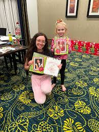 So proud!! Vivi and Nancy Crabtree Cooper who hosted this lovely pageant  and this gorgeous girl to also grace one cover win. ❤️ So proud and excited  for tomorrow.