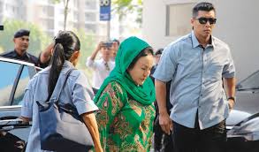 Why former malaysian first lady rosmah mansor was her husband's achilles heel. Malaysia S Former First Lady Grilled For Eight Hours Arab News