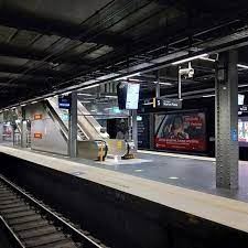 The station opened on 28 february 1932 and is. Clean And Lonely Town Hall Station Sydney