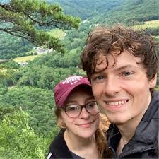 Jamie Strader's Instagram, Twitter & Facebook