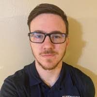 Kyle Tosh's Instagram, Twitter & Facebook