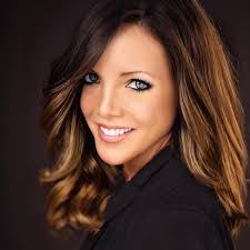 Kelly Jeffers's Instagram, Twitter & Facebook