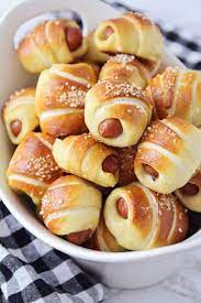 Mini Pretzel Dogs Dog Recipes Pretzel Dogs Recipe Yummy Food