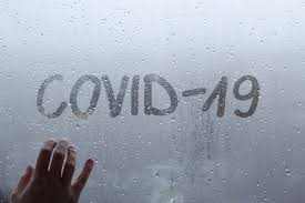 Menjaga tubuh terlebih ketika musim hujan merupakan hal yang wajib dilakukan. Menjaga Daya Tahan Tubuh Saat Musim Hujan Di Tengah Pandemi