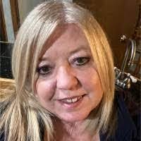 Barbara Knipp's Instagram, Twitter & Facebook