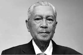 Ahmad sarji, 82, was the chief secretary to the government from 1990 to 1996, during tun dr mahathir mohamad's first stint as prime minister. Ufy9406ege Kdm