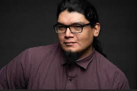 Brad Leonhardt's Instagram, Twitter & Facebook