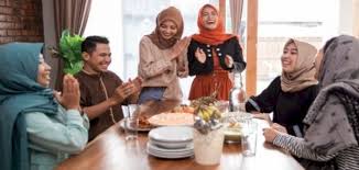 حديث يبين اهمية الامن والرزق في حياة الانسان حياتك