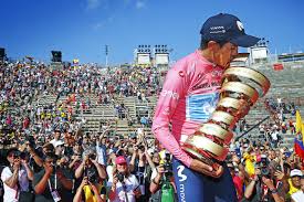 For the first time in the history of a grand tour, the maglia rosa has been manufactured through. Radsport Carapaz Schreibt Giro Geschichte Sport Orf At