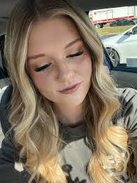 Jimbo installed the camera this morning and within 15 minutes we had our  first visitor …😍