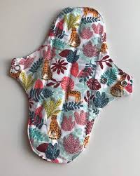Voici Ce Que Je Viens D Ajouter Dans Ma Boutiqueetsy Protege Slip Shl Flux Leger Moyen Abondant Serviette Hygienique Idee Couture Projets De Couture