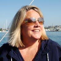 Robin Clow's Instagram, Twitter & Facebook