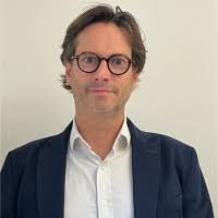 10+ profils pour “Wallut”