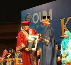 Skop productions sdn bhd was founded by datuk yusof haslam in march 1985. Showbiz Yusof Haslam Gets A Doctorate