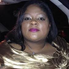 Samantha Bogan's Instagram, Twitter & Facebook