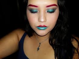 I'm obsessed with her beauty and makeup looks. ♥️♥️♥️♥️