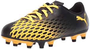 Top 10 Best Soccer Shoes For Kids No Cleats 2021 Bestgamingpro Find out about the best soccer cleats for kids in 2019.