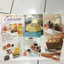 Resep hari ini merupakan blog kumpulan resep aneka masakan indonesia lengkap, praktis, mudah dan sederhana. Promo 6 Buku Cara Membuat Kue Buku Alat Tulis Buku Di Carousell