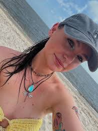 Skyler Lynn's Instagram, Twitter & Facebook