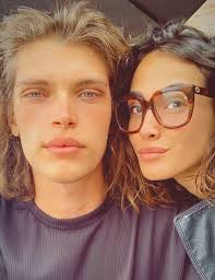 Massimiliano Mollicone e Vanessa Spoto parlano in diretta di Temptation  Island e lui svela una curiosità * Biccy