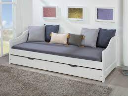 Stabiles massivholz, weiß, ausziehbares gästebett unter liegefläche, 209x66cm. Sofabett Laura Oder Leonie Inklusive 2 Passenden Rollrosten 1 Unterbett Lidl De