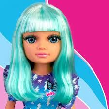 Muñeca Nancy Cabello Color Verde