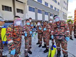 Mahmood bertindak sebagai pengerusi penaja pada ketika itu. Disinfeksi Ppr Taman Sri Keramat Ppr Taman Sri Serigai Covid 19 Jebat Photography Club