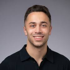 My recent manager was against the notion that companies are like families.  He preferred to think of them as high-performing sports teams. Having been  laid off after two years as my prior