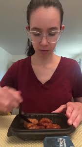 Wendy's BBQ Flavor Saucy Nuggs Review