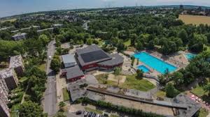 Essen Mannergruppe Verprugelt Bademeister Jetzt Schaltet Sich Ob Kufen Ein Derwesten De