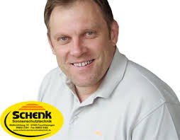 Whilst he has always painted, much of his early adulthood was taken up with career and family. Peter Schell Betriebsleiter Schenk Sonnenschutztechnik Gmbh Rowisch Wohnbau Immobilien Wir Kummern Uns