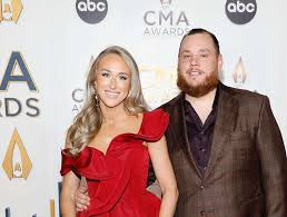 Luke Combs: Why His Family Has No Christmas Tree This Year