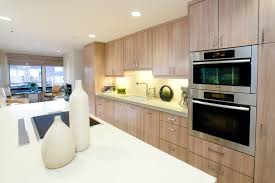 clean, classic, chic kitchen design