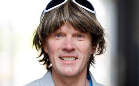 Krause , michael krause , michie brause , micki krause , mickie krauss , micky krause. Ballermann Star Mickie Krause Zeigt Erstmals Seine Ehefrau Mannersache