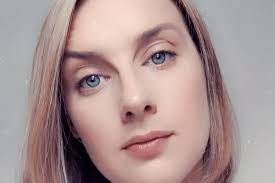 Sisters shocked to discover their dad had died five months earlier told  they've no right to his ashes