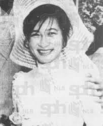 Under The Angsana Tree: The famiLEE tree