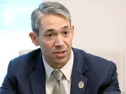 EDITOR'S NOTES: Time for re-elected mayor to re-engage business community