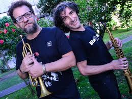 Willy crook & funky torinos rauch on. Dios No Nos Crio Pero El Viento Y La Musica Nos Amontonaron Diarioshow El Portal De Espectaculo