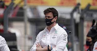 Torger christian toto wolff (born 12 january 1972) is an austrian investor and wolff began his motorsport career in the austrian formula ford championship and the german formula ford series. Toto Wolff Responds To Bernie Ecclestone S Comments About Lewis Hamilton Planetf1