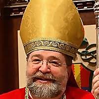 100 Best Catholic Priest Blogs and Websites in 2025