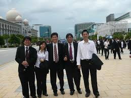 Born 15 may 1954) is a malaysian politician who served as the minister of tourism and culture, minister in the prime minister's department in charge of legal affairs, minister of entrepreneur development. The Bar Council Toothless Pussy Or Roaring Lion Loyarburok