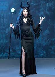 The wings are very comfortable, flexible (the wings have a wire frame). Ladies Slinky Evil Queen Maleficent Style Costume