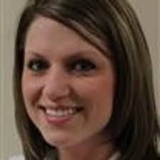 Amber Dills's Instagram, Twitter & Facebook