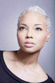 Place De Duafe Hair Beauty Photo Short White Hair Short Hair Styles Hair Beauty